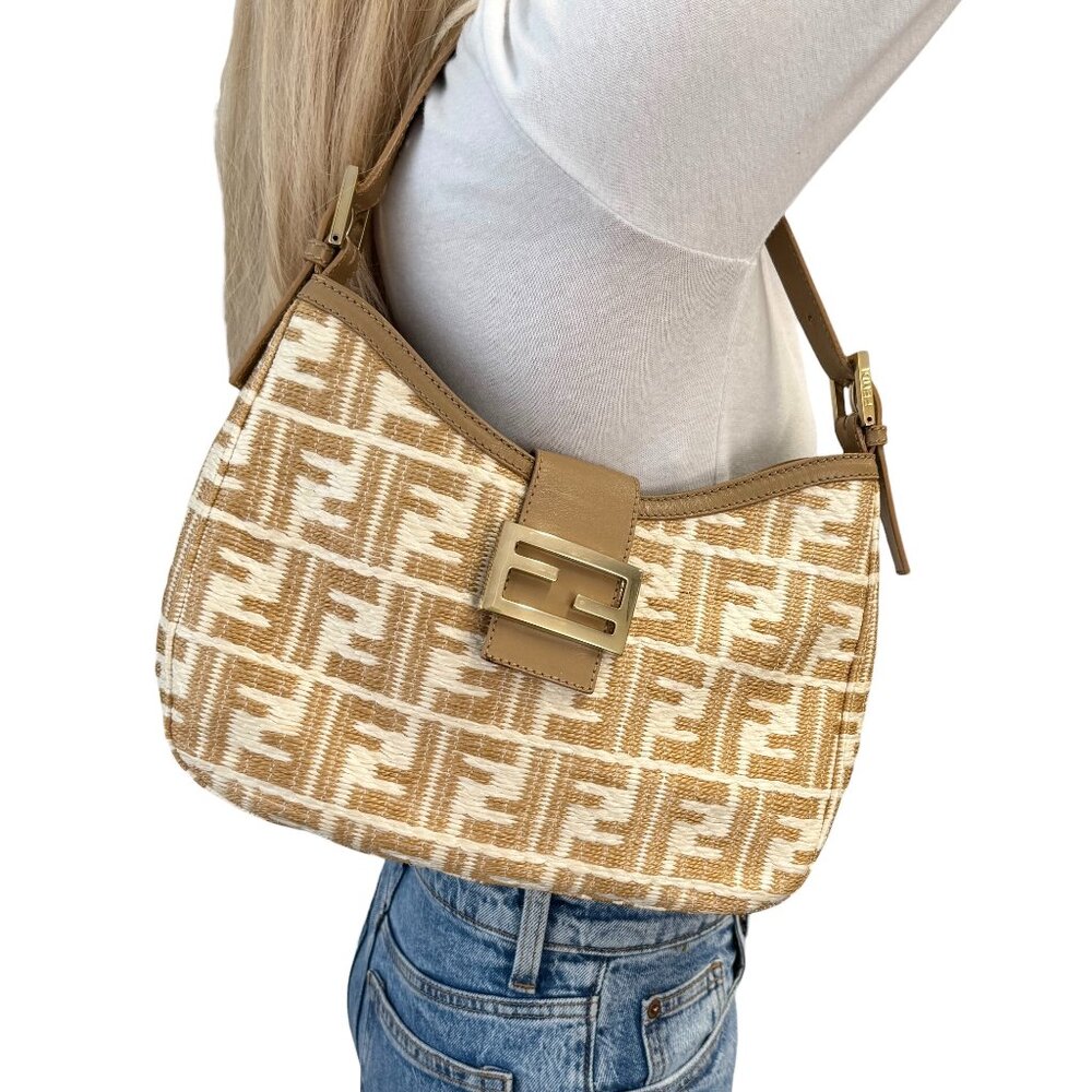 FENDI Vintage FF Logo Zucca Raffia Hobo Shoulder Bag Beige White  [106297]